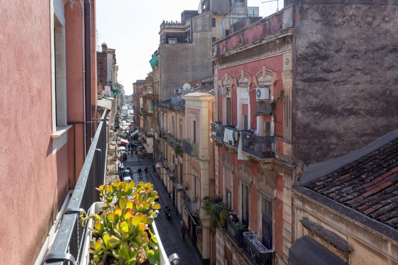 Centre Apartment Grotte Bianche カターニア エクステリア 写真