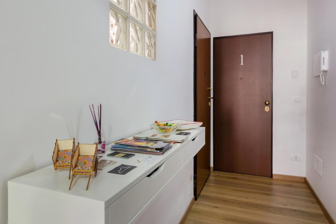 Centre Apartment Grotte Bianche カターニア エクステリア 写真