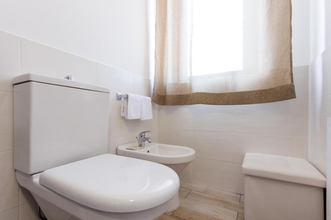 Centre Apartment Grotte Bianche カターニア エクステリア 写真